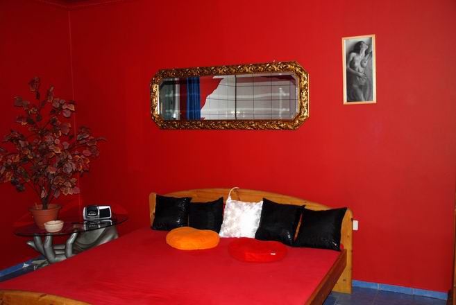 Eros-Bar - Nightclub in Neusiedl Am Steinfeld, Austria