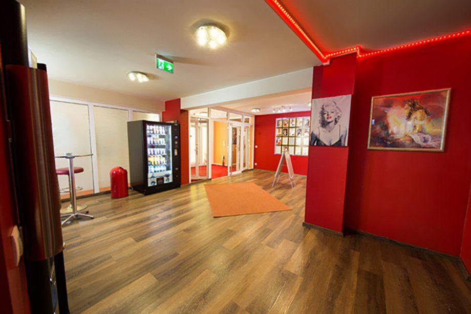 Laufhaus Lienz - Brothel in Oberdrauburg, Austria