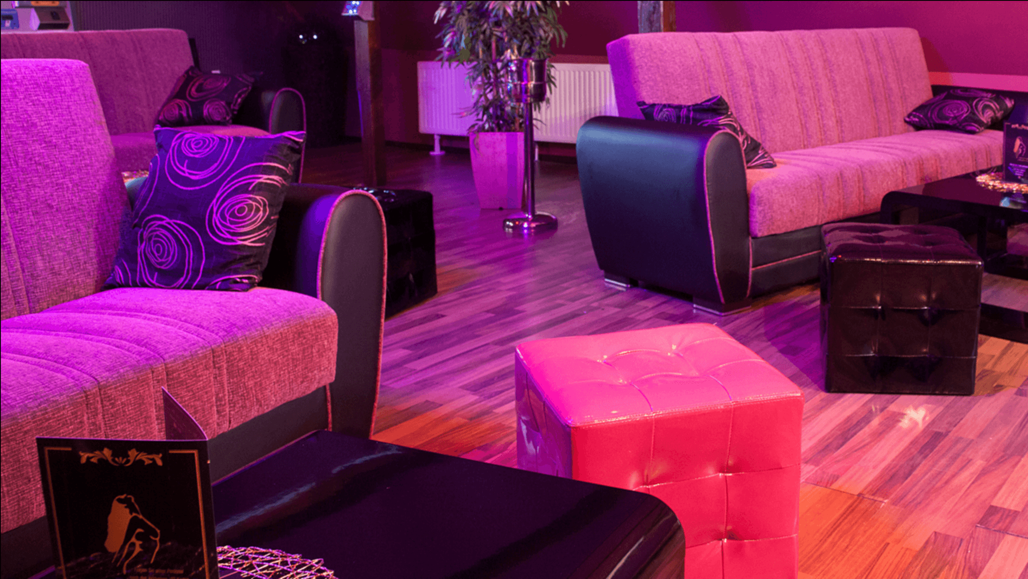 Grottenbar - Der N°1 Nachtclub Im Innviertel - Nightclub in Probenzing, Austria