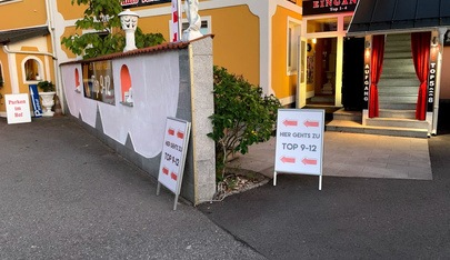 Laufhaus St. Valentin - Brothel in Sankt Valentin, Austria