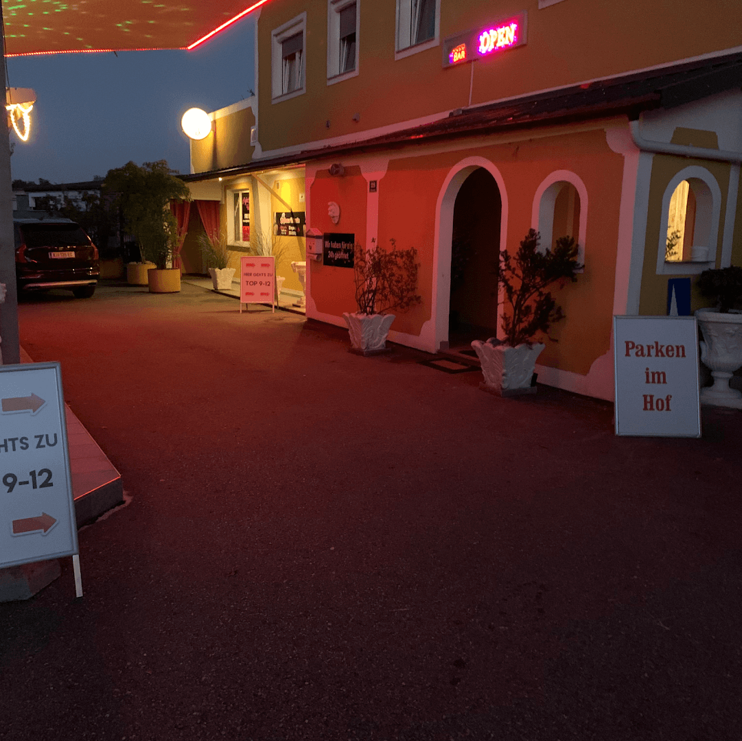 Laufhaus St. Valentin - Brothel in Sankt Valentin, Austria