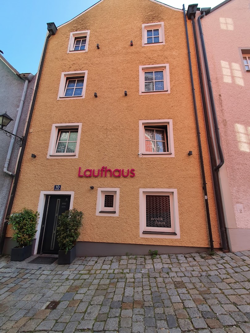Laufhaus Schärding - Brothel in Scharding Innere Stadt, Austria