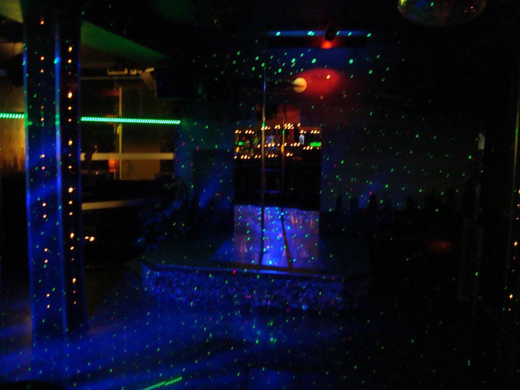 Blue Moon Table Dance Bar - Nightclub in Schruns, Austria