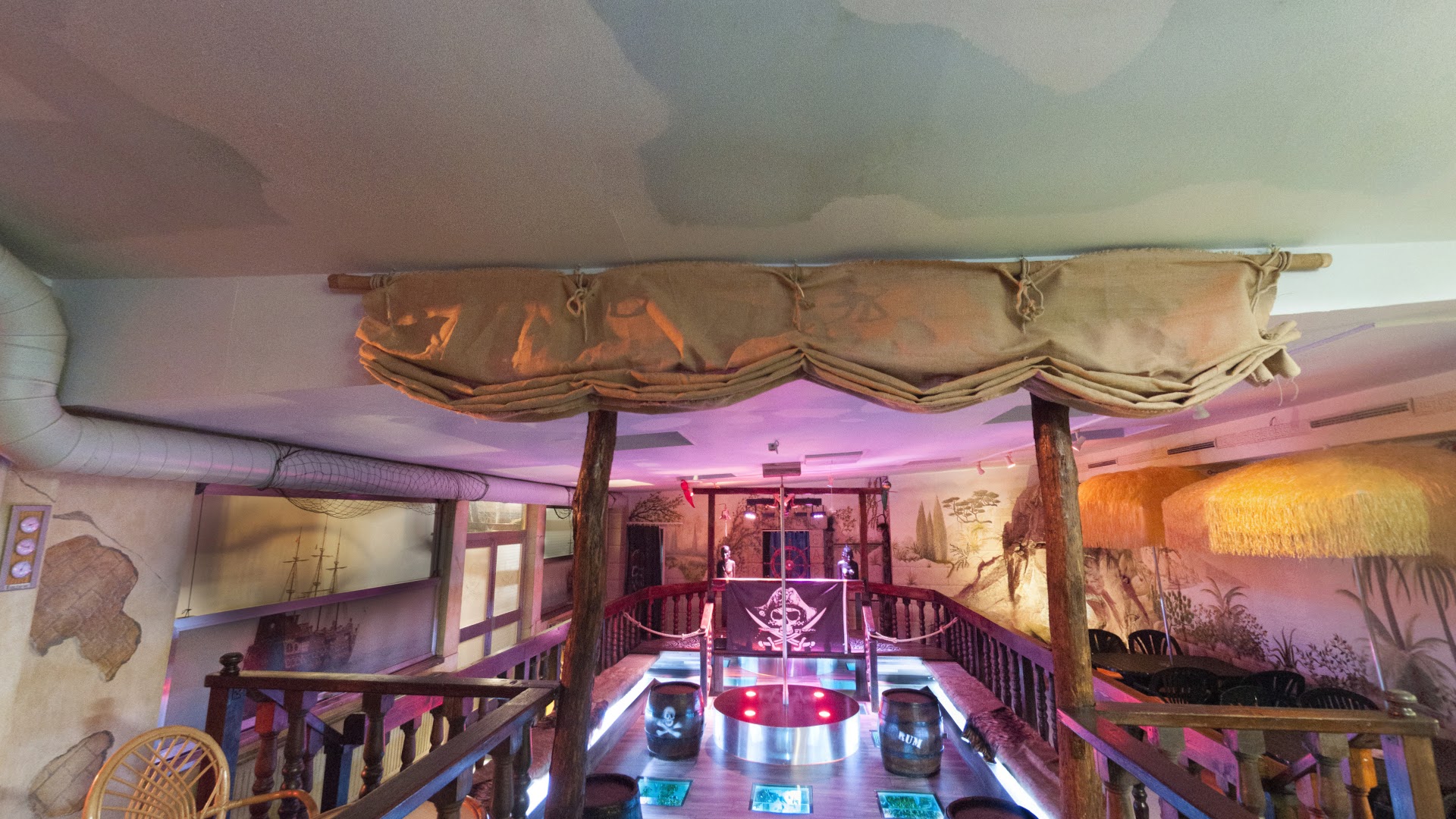 Erlebnissauna Caribik Swingerclub - Swinger Club in Seisenegg, Austria