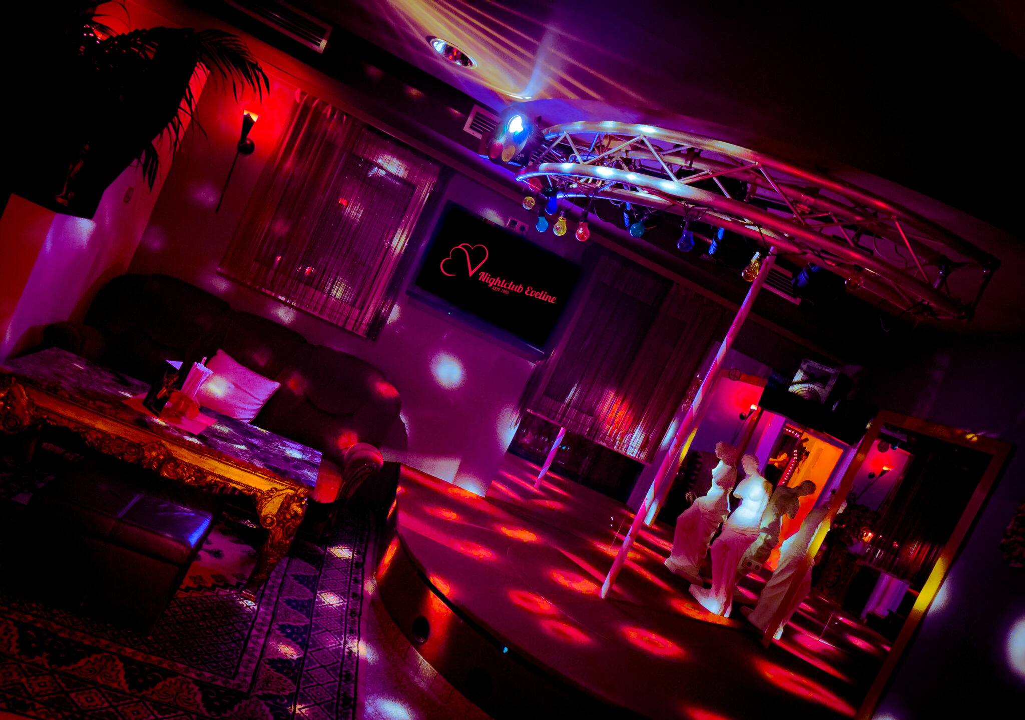 Nightclub Eveline Kremsünster - Nightclub in St Valentin, Austria