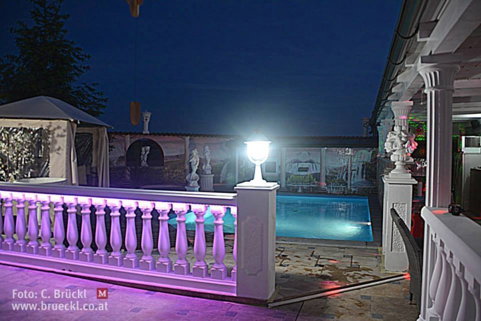 Nightclub Eveline Kremsünster - Nightclub in St Valentin, Austria