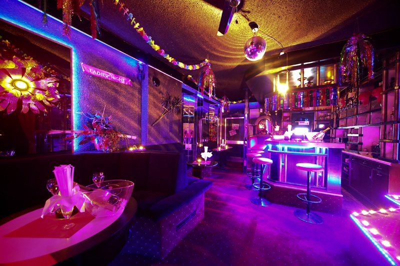 Scarlett Night Club – Ihr Nachtclub In Stadl–Paura - Nightclub in Stadl Traun, Austria