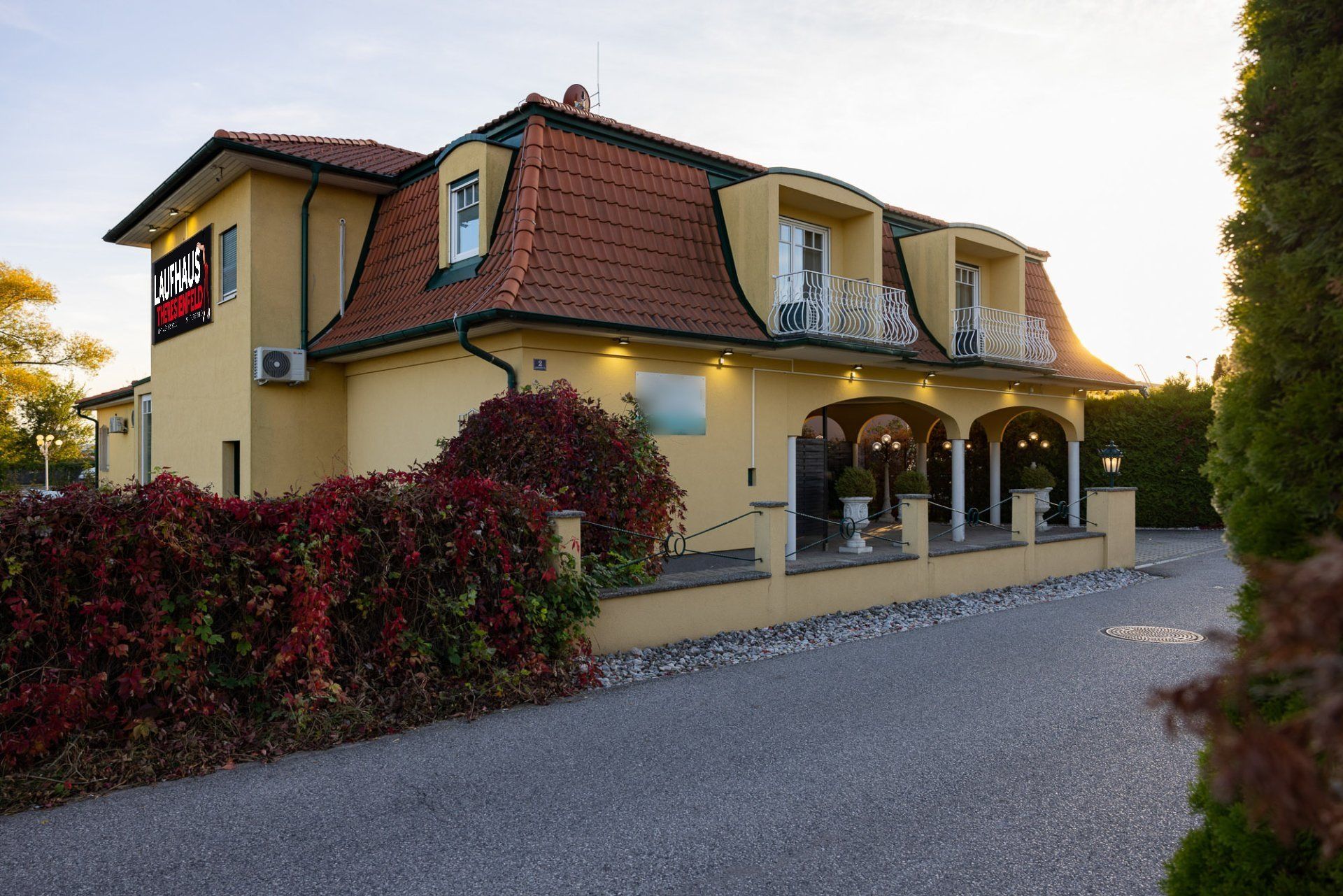 Haus Theresienfeld - Brothel in Theresienfeld, Austria