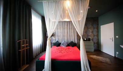 Amore Lounge Vermittlungsagentur - Brothel in Vienna, Austria