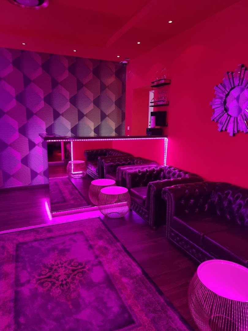 Amore Lounge Vermittlungsagentur - Brothel in Vienna, Austria