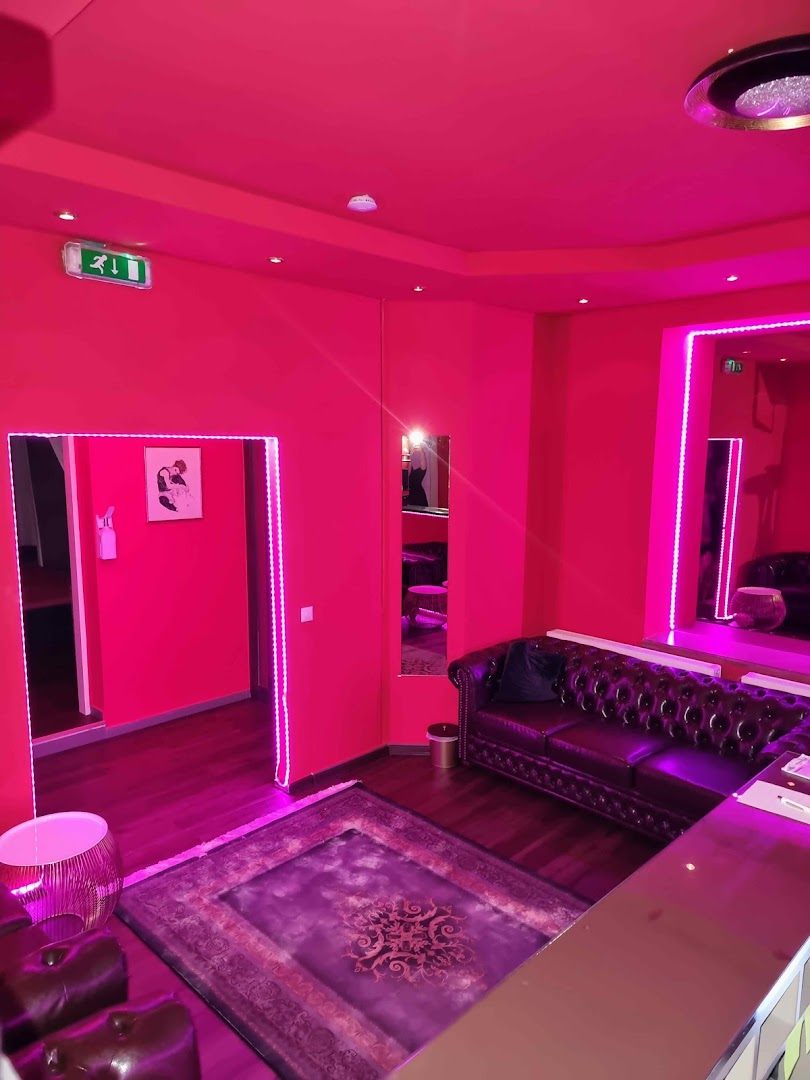 Amore Lounge Vermittlungsagentur - Brothel in Vienna, Austria
