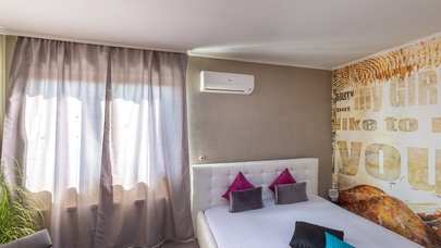 Breitenleer Eroticstudio Wien - Brothel in Vienna, Austria