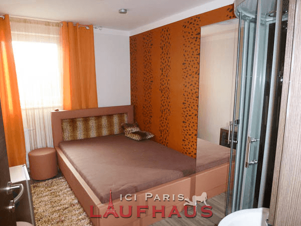 Laufhaus Ici Paris - Brothel in Vienna, Austria