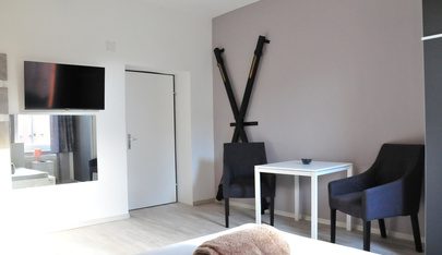 Laufhaus Kontakt-Zentrum Wien - Brothel in Vienna, Austria