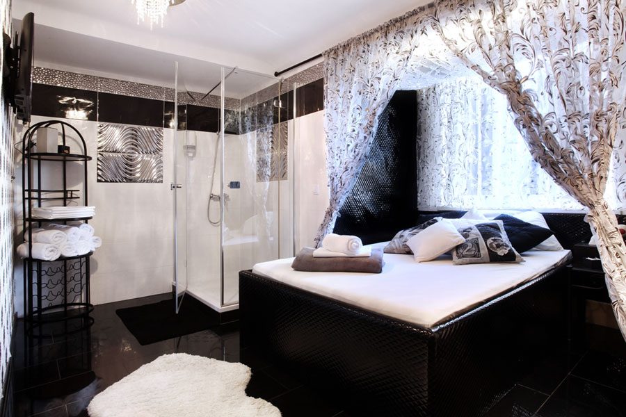 Massage Studio Simply Top - Brothel in Vienna, Austria