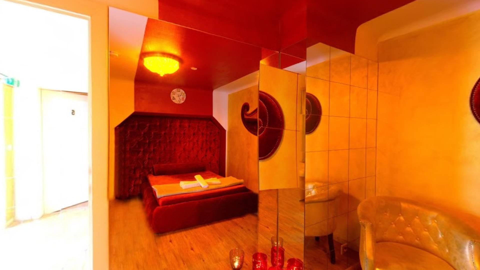Massage Studio Simply Top - Brothel in Vienna, Austria
