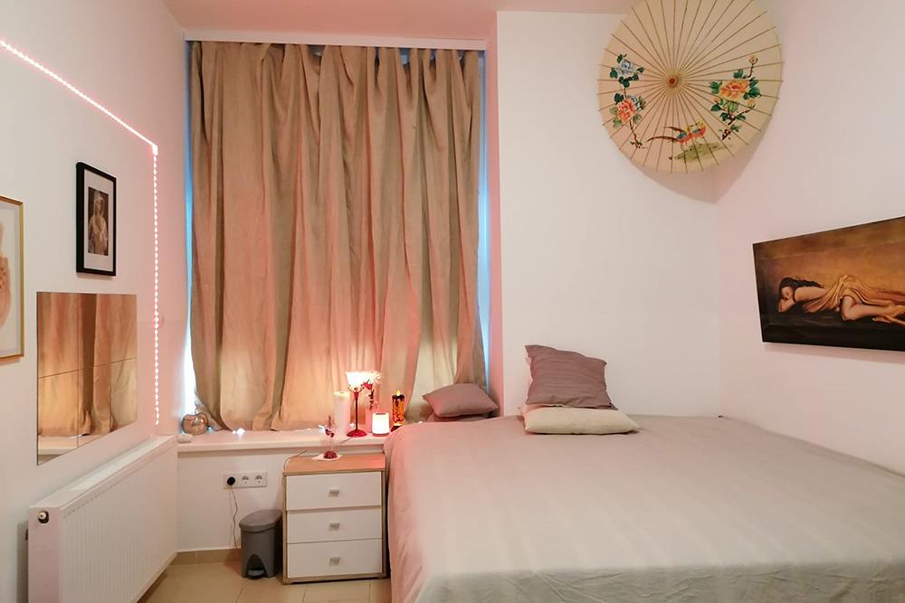 Studio Asia77 - Brothel in Vienna, Austria