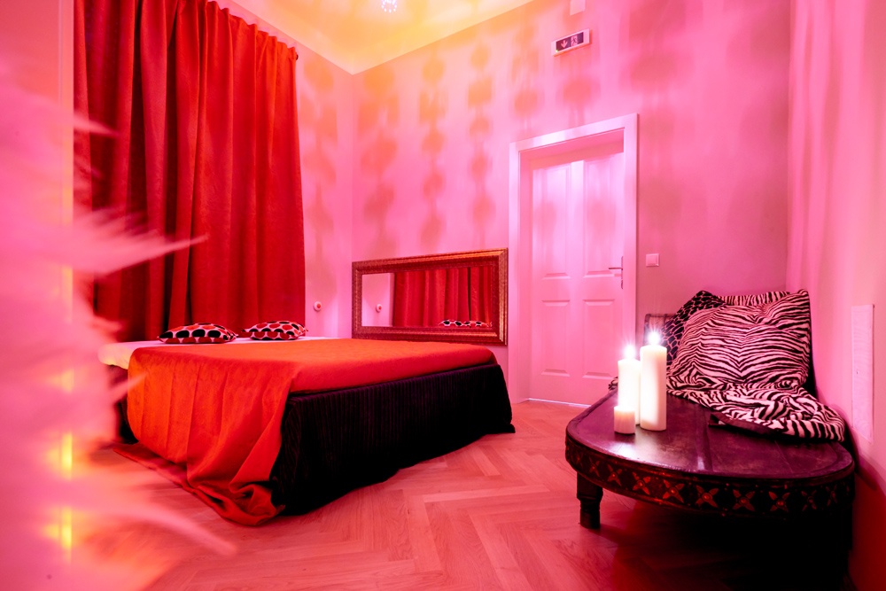 Studio Benessere - Brothel in Vienna, Austria