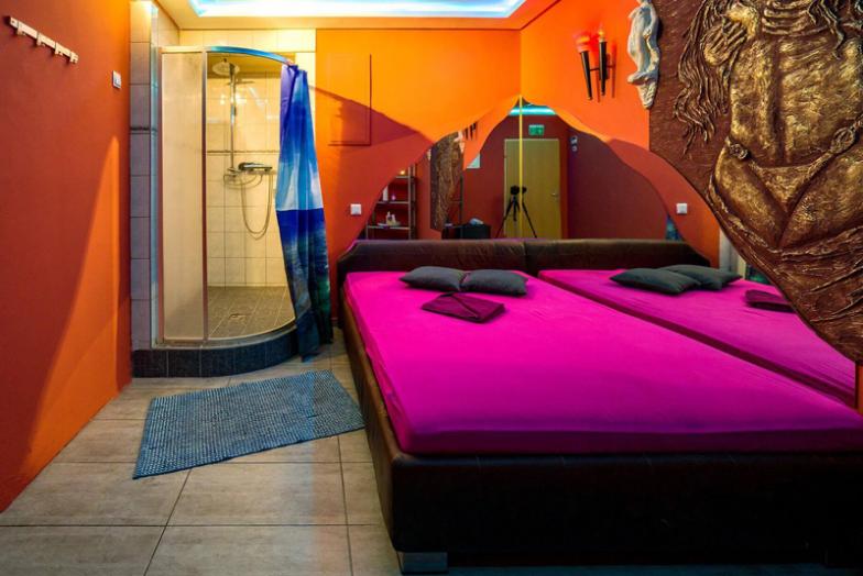 Studio Relaxe - Brothel in Vienna, Austria