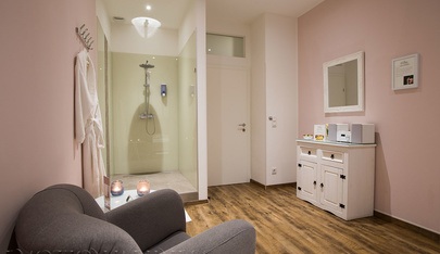 Emotion Wellness - Erotic Massage in Vienna, Austria