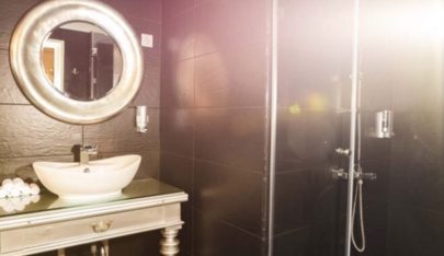 Erotische Massage Wien - Malisha - Erotic Massage in Vienna, Austria