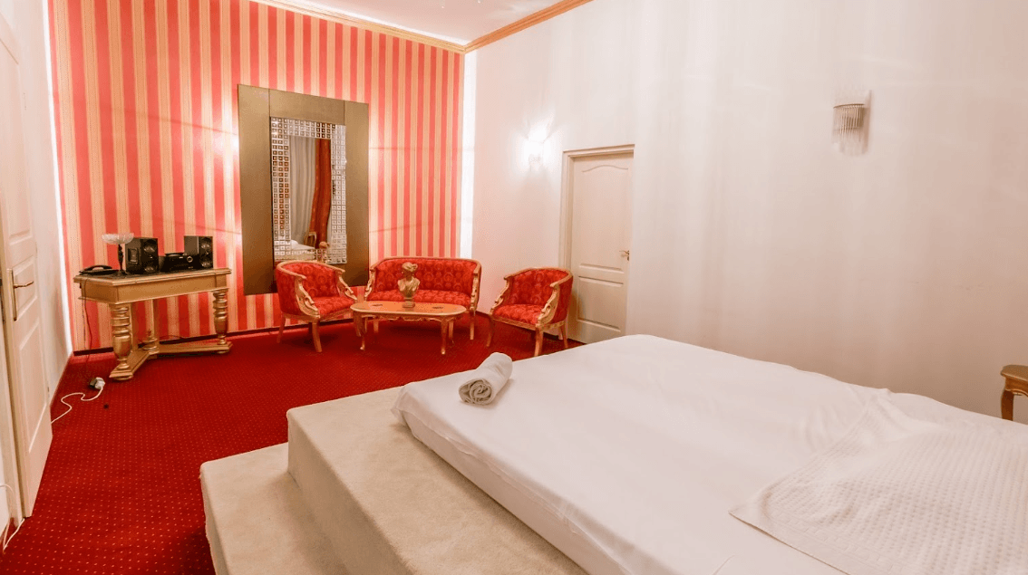 Erotische Massage Wien - Malisha - Erotic Massage in Vienna, Austria