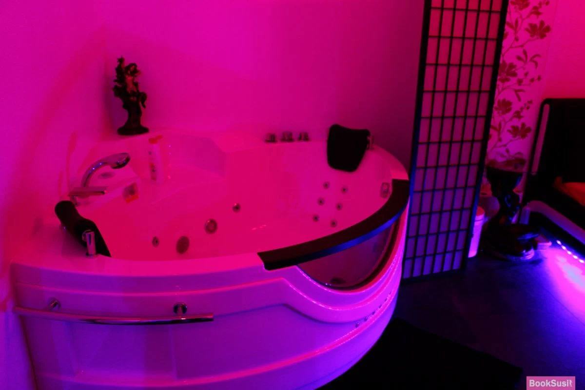 Mimis Massage - Erotic Massage in Vienna, Austria