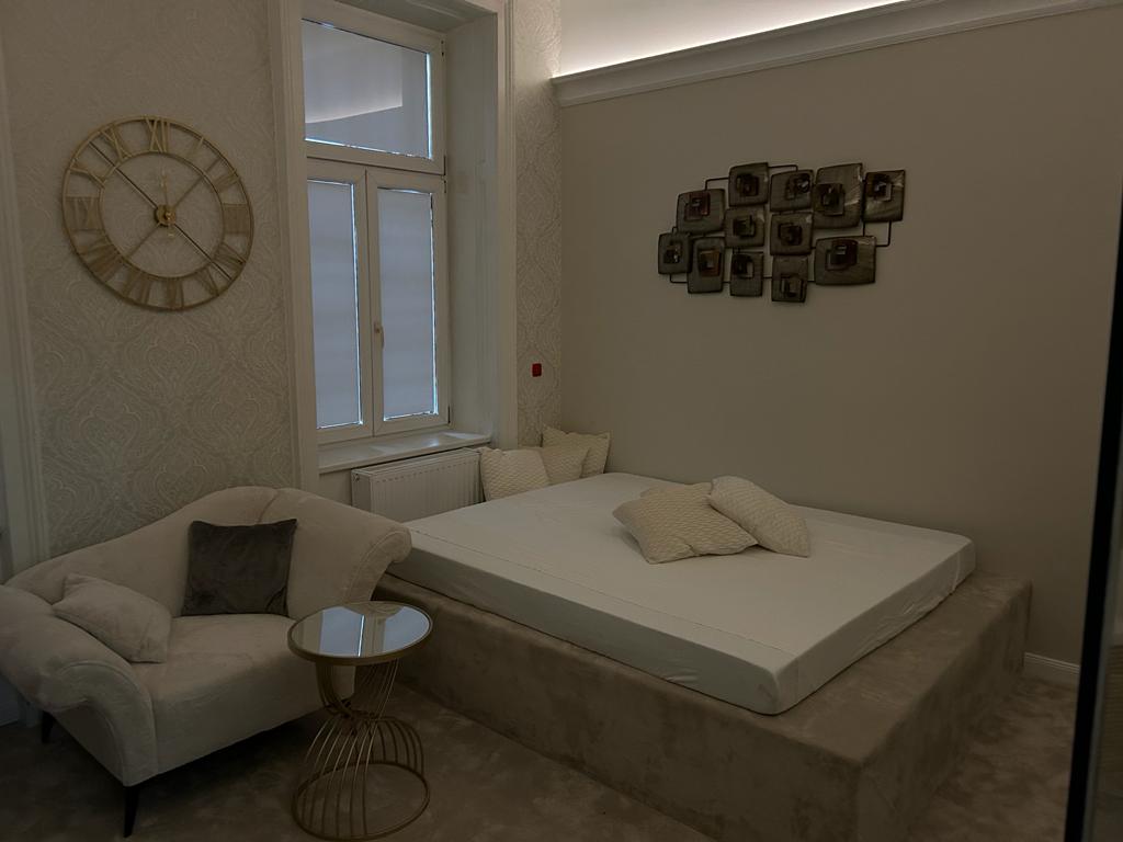 Shakti - Exklusive Erotik Massagen - Erotic Massage in Vienna, Austria