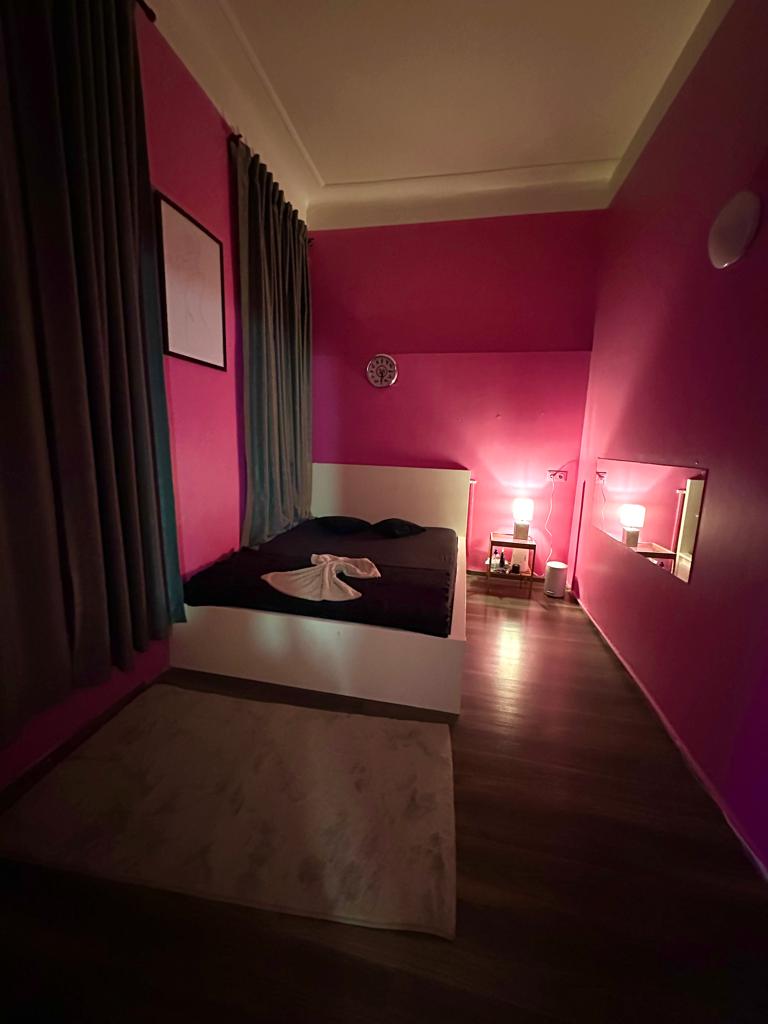 Studio 6 Lady Jurekgasse - Erotic Massage in Vienna, Austria