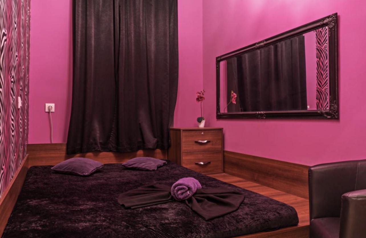 Studio-6lady - Erotic Massage in Vienna, Austria