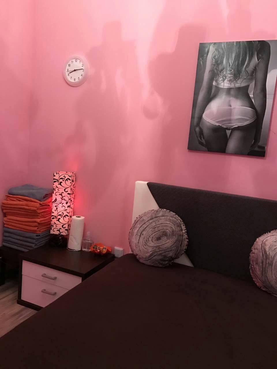Studio Niko 64 - Erotic Massage in Vienna, Austria