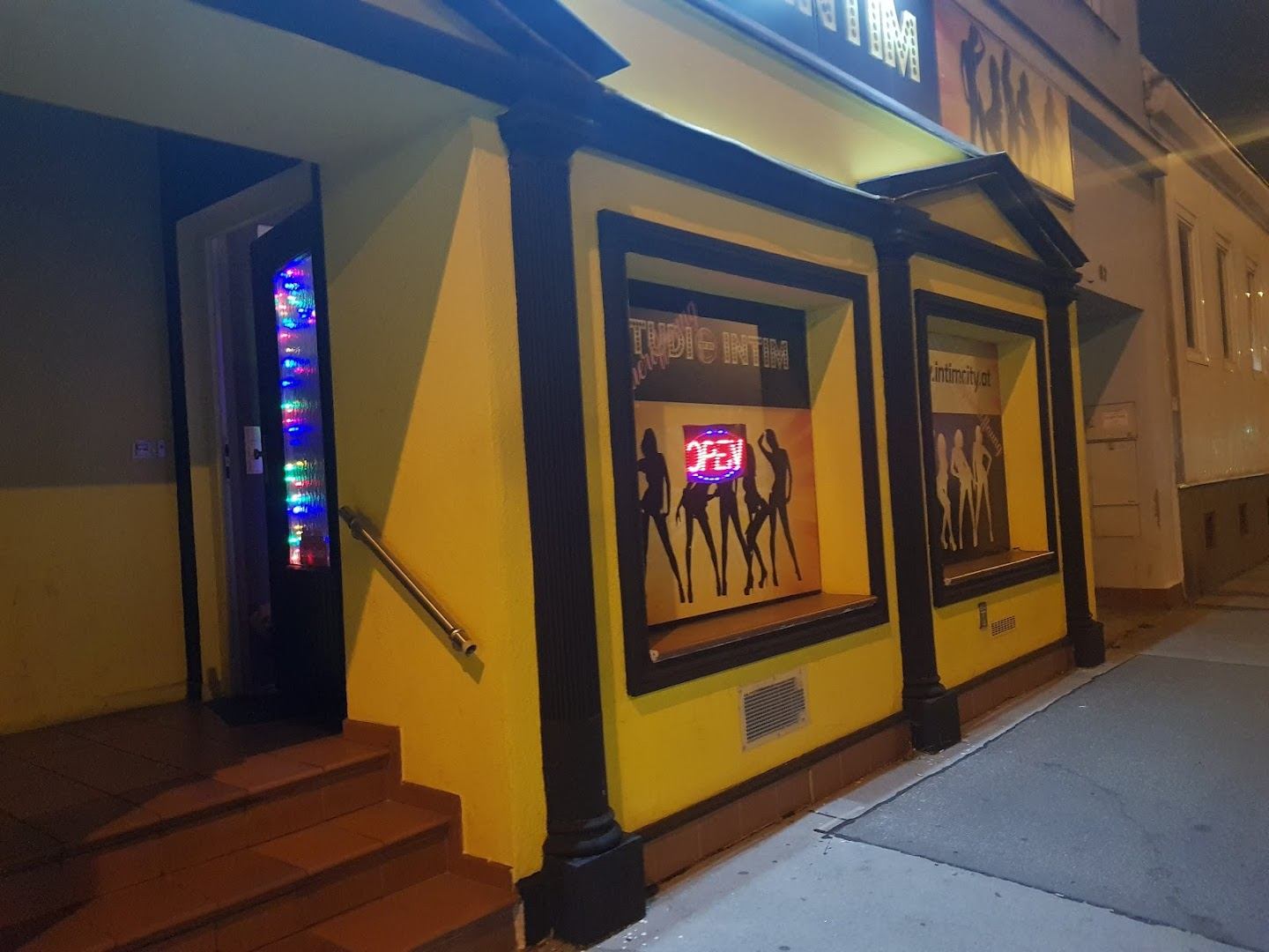 Studio Rose Salon Judith - Erotic Massage in Vienna, Austria