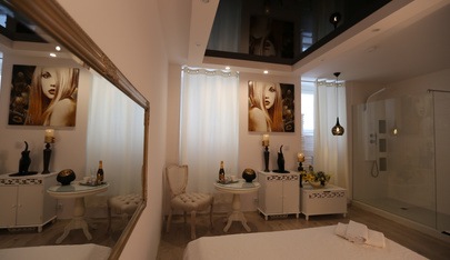 Wellness Lounge Suite - Erotic Massage in Vienna, Austria