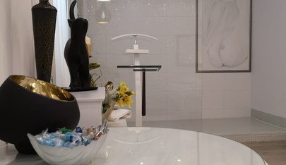 Wellness Lounge Suite - Erotic Massage in Vienna, Austria