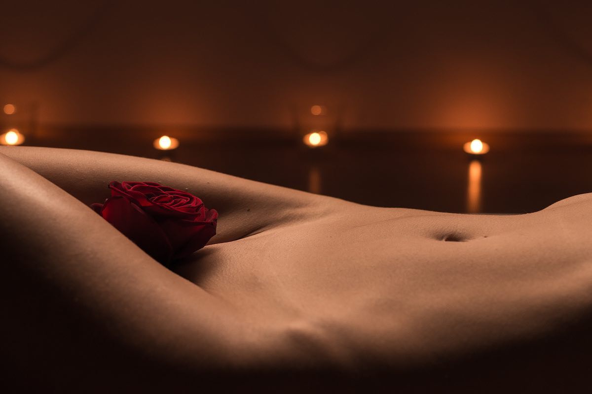Y O S H I V A - Erotic Tantra - Erotic Massage in Vienna, Austria