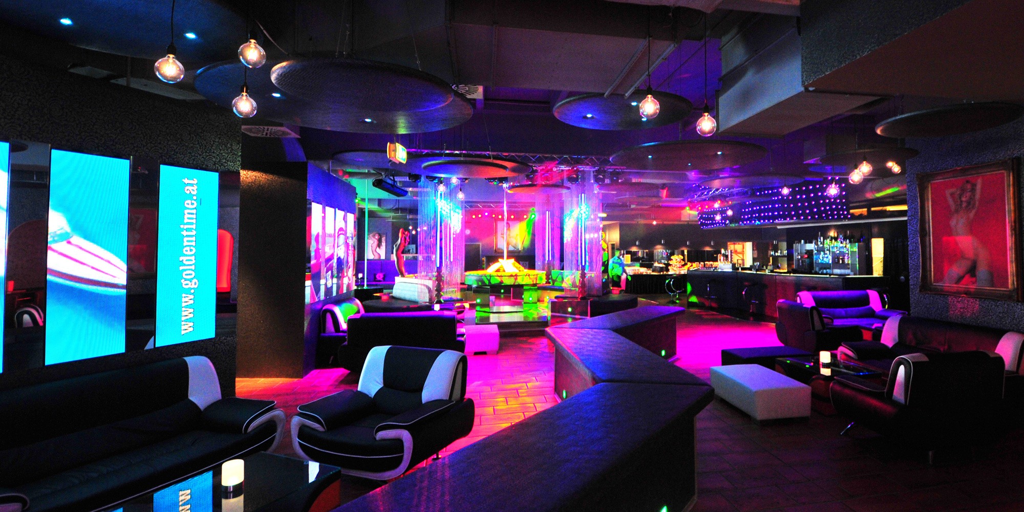 Goldentime Saunaclub (Wien) - Fkk in Vienna, Austria