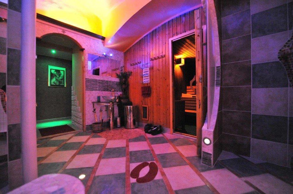 Exzess! Gentlemen-Club Vienna - Nightclub in Vienna, Austria