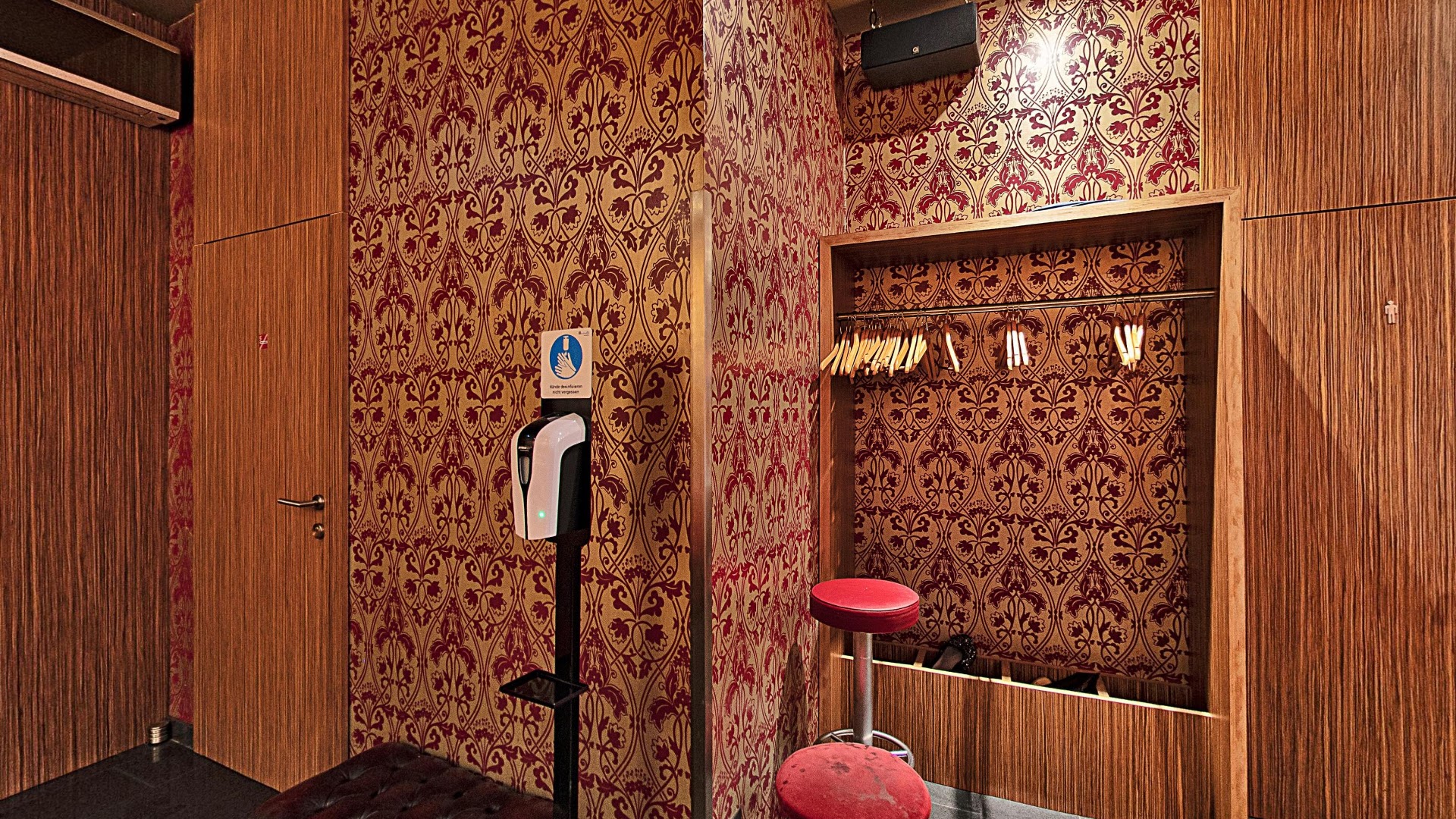 Fortuna Bar -Night Club Wien - Nightclub in Vienna, Austria