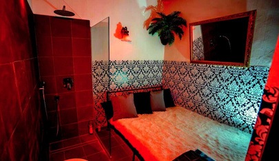 Love Story Bar - Nightclub in Vienna, Austria