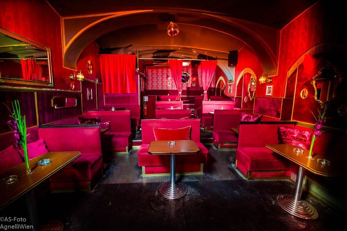 Love Story Bar - Nightclub in Vienna, Austria