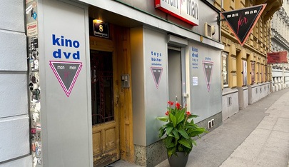 Man For Man - Gentlemen’s Secret’s E.U. - Swinger Club in Vienna, Austria