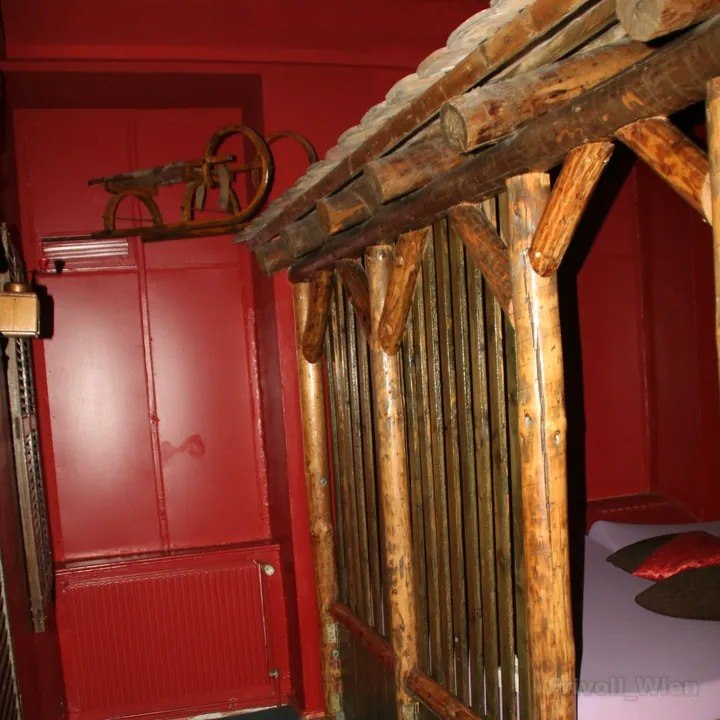 Swingerclub Frivoli - Swinger Club in Vienna, Austria