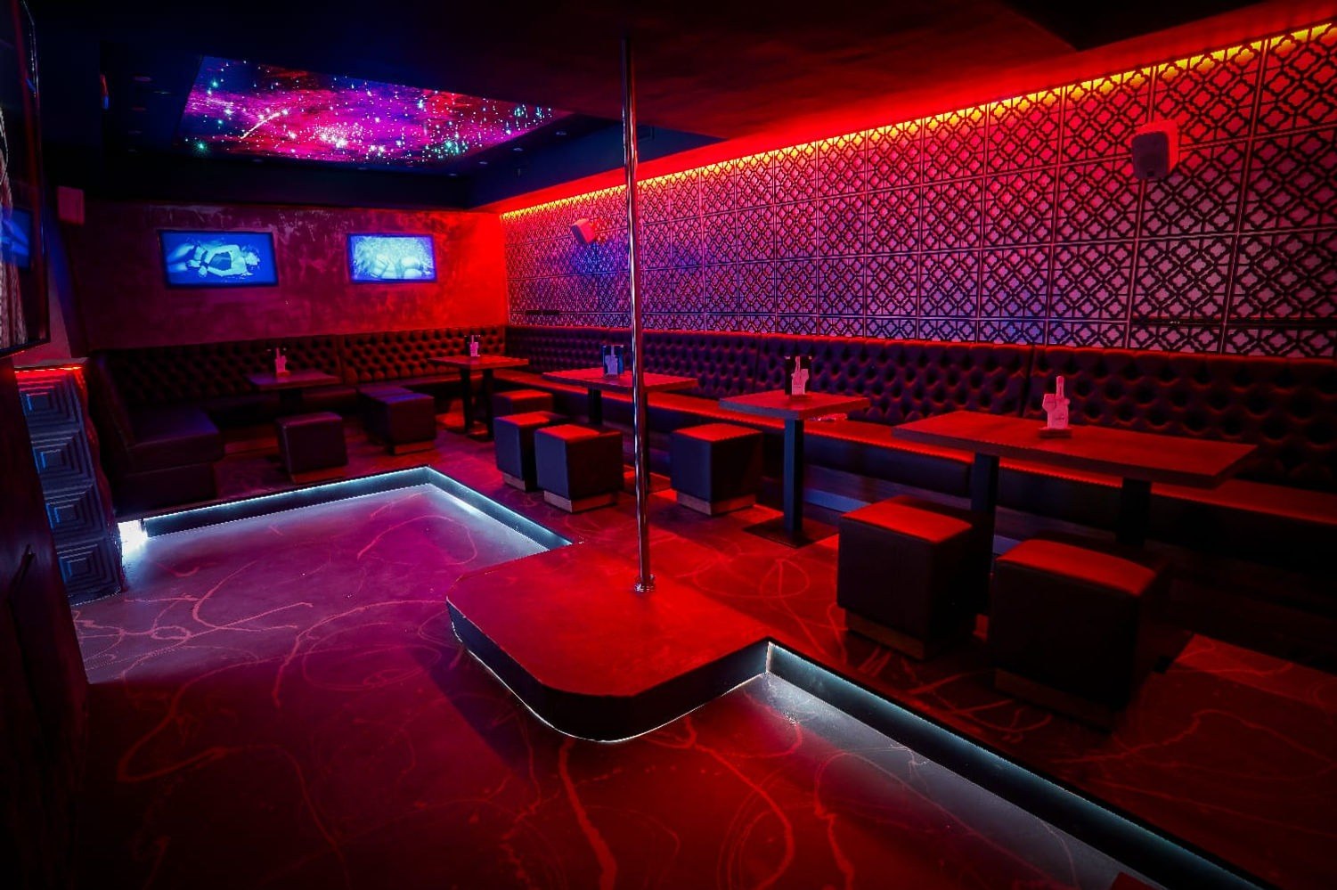 Traumland - Swinger Club in Vienna, Austria