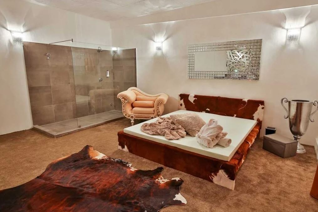 Tanuru Erotische Massage Studio - Erotic Massage in Vosendorf, Austria