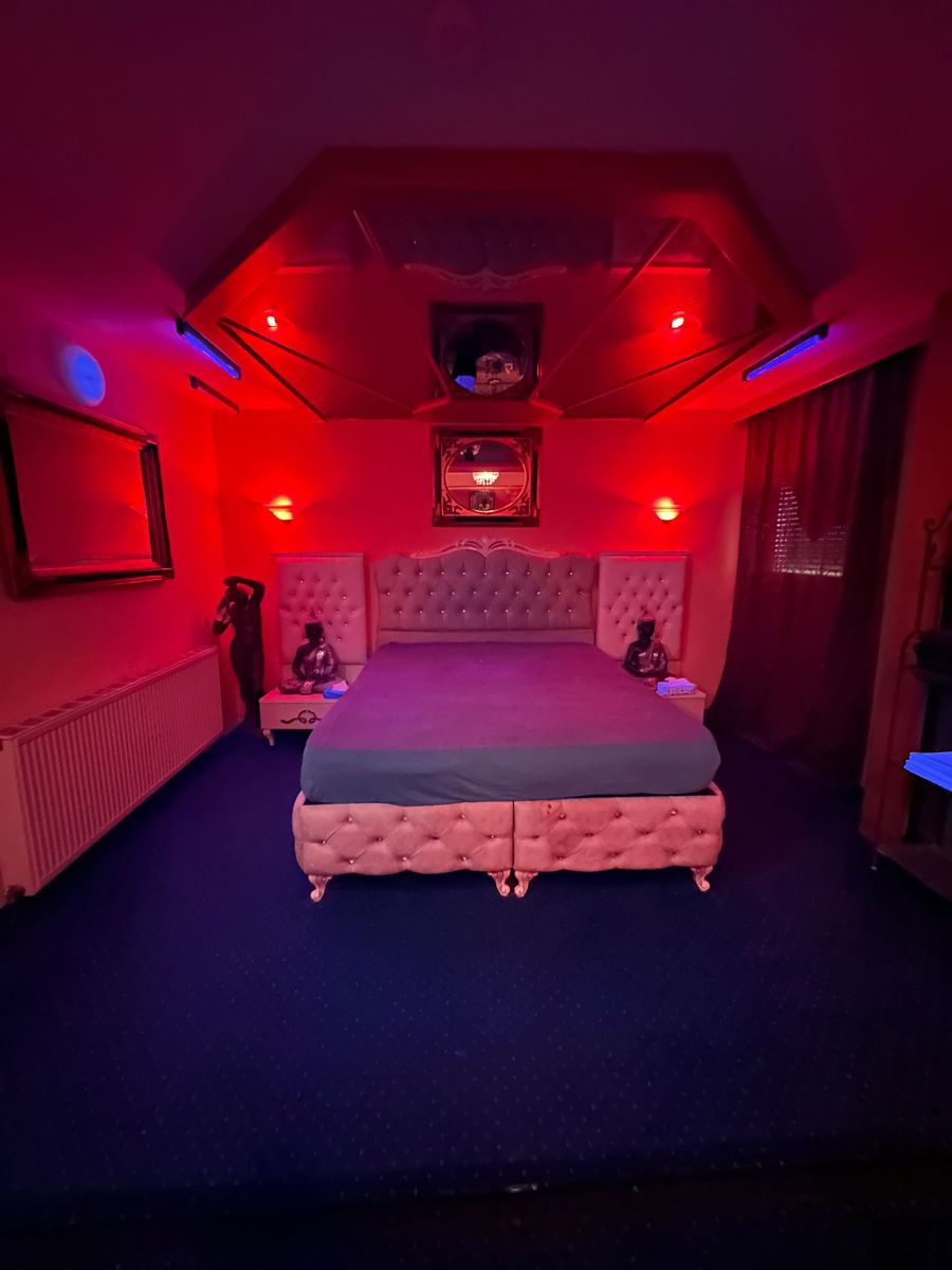 Dino's Partyhaus - Nightclub in Wels, Austria