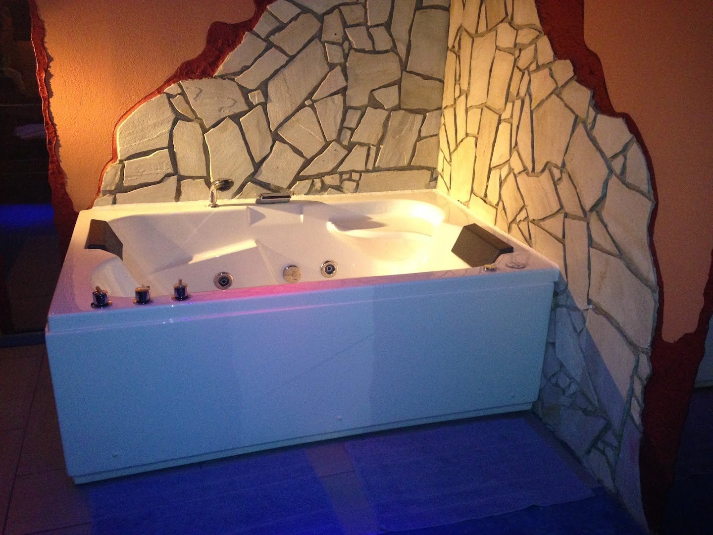 Bunny Bar - Nightclub in Wilhelmsburg, Austria