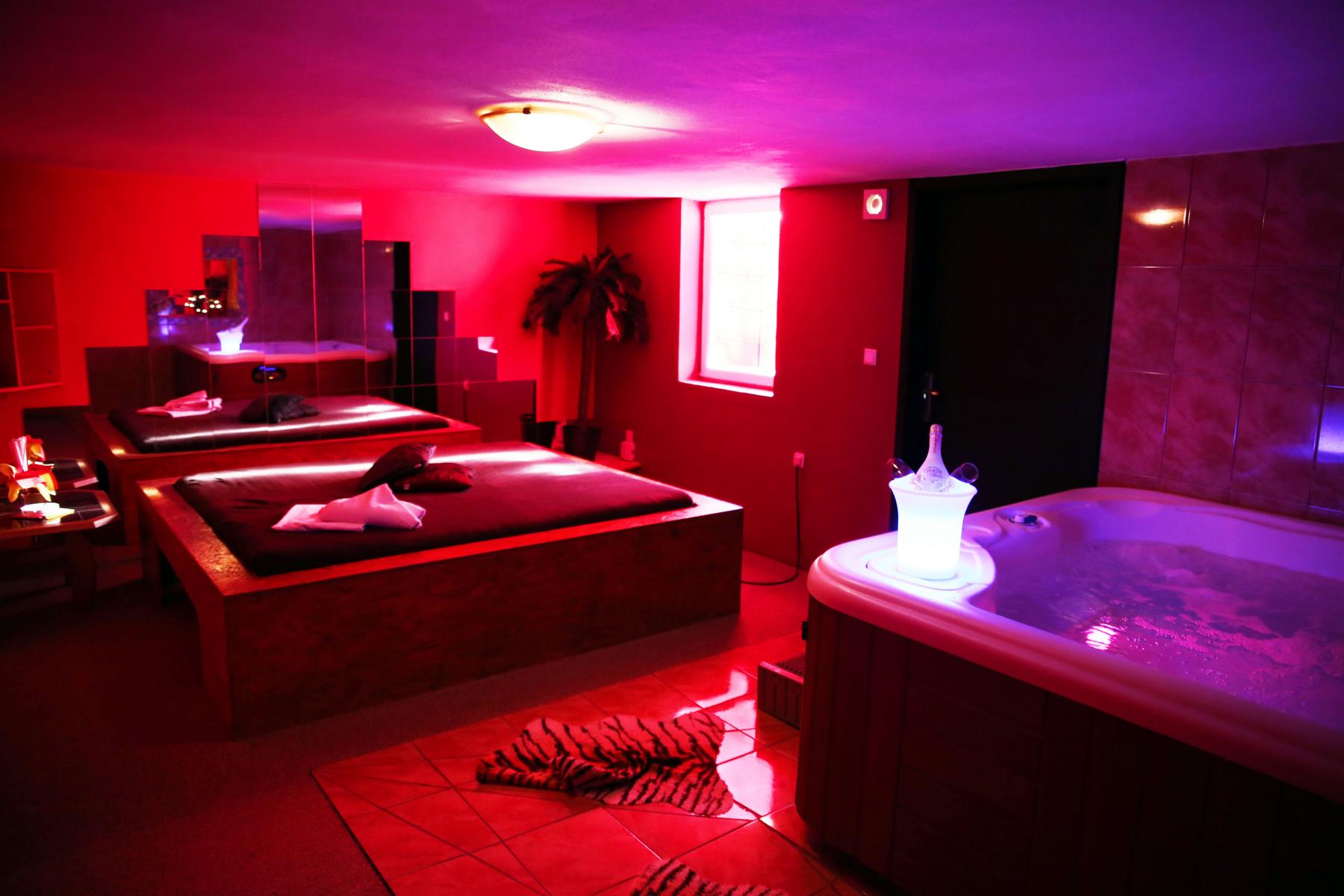 Odeon Bar - Nightclub in Wilhelmsburg, Austria