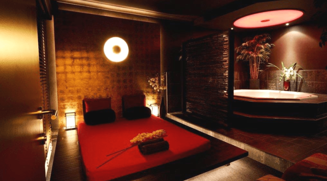 Gentlemen S Club El Patio - Nightclub in Bekkevoort, Belgium