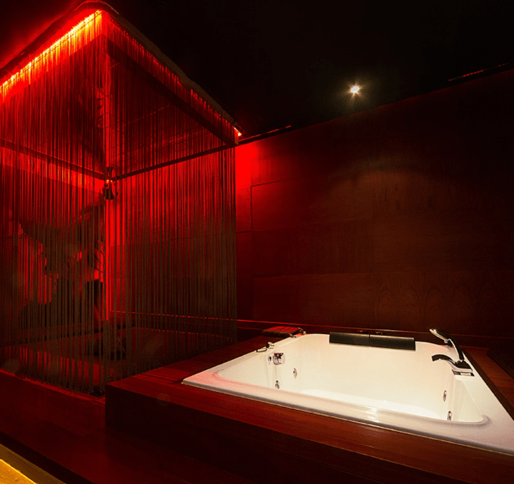Gentlemen S Club El Patio - Nightclub in Bekkevoort, Belgium