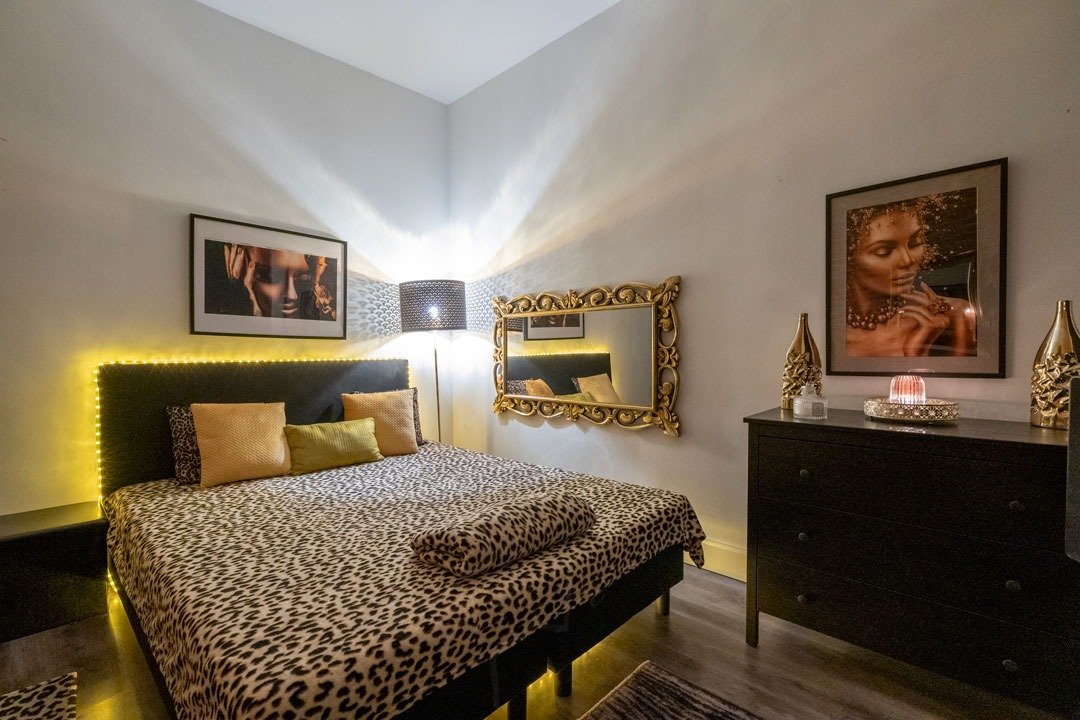 Andrea Massage Salon - Erotic Massage in Borsbeek, Belgium